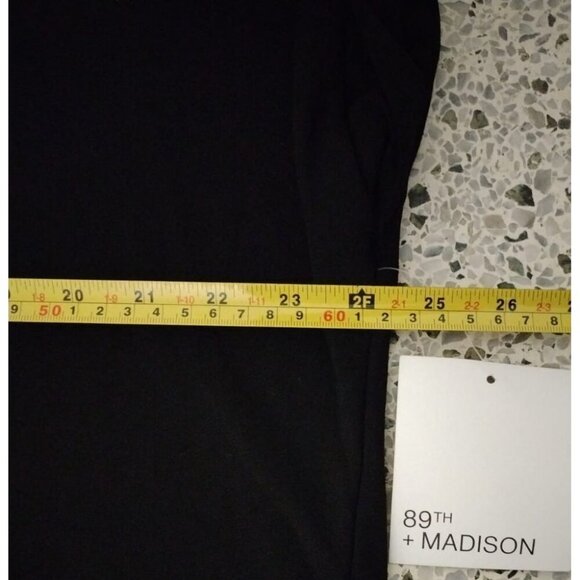 89th & Madison Womens Black Top With Gold Zipper Accent, Size 2X. NWT - Picture 7 of 8